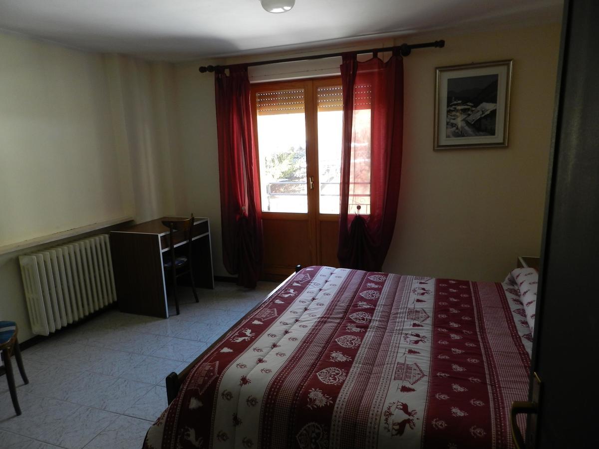 Hotel Miravidi Ла Магделен Екстериор снимка